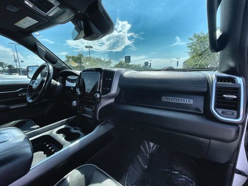 Used 2023 RAM 1500 Laramie AWD/4WD image 28