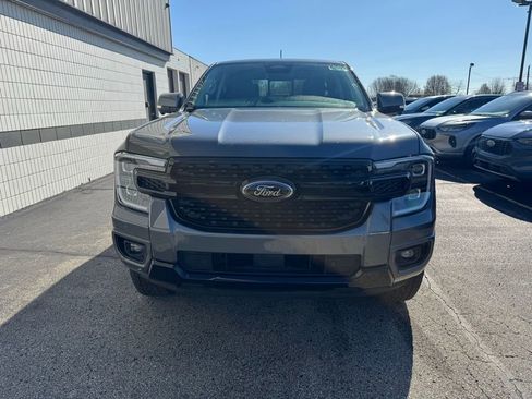 Used 2025 Ford Ranger Lariat w/ Black Appearance Package image 7