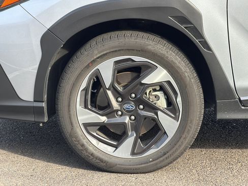 Used 2025 Subaru Crosstrek 2.5i Limited w/ Crosstrek Mirror Package image 25