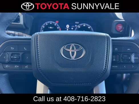 Certified 2025 Toyota 4Runner TRD Off-Road Premium w/ Tow Technology Package image 28