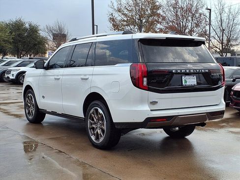 New 2025 Ford Expedition King Ranch image 6