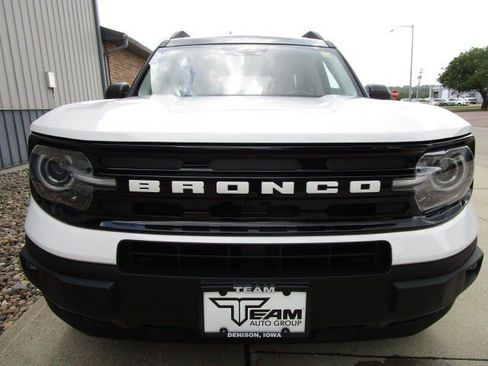 Used 2024 Ford Bronco Sport Outer Banks w/ Tech Package AWD/4WD image 2