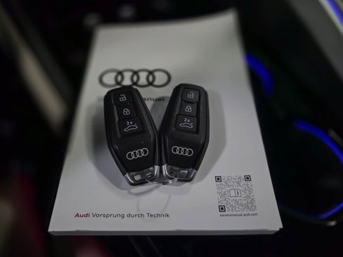 Used 2025 Audi Q5 Prestige image 47