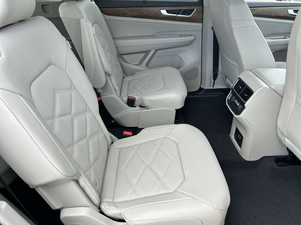 New 2026 Volkswagen Atlas SE AWD/4WD image 9