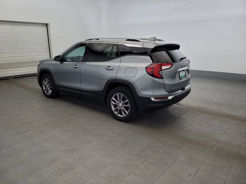 Used 2023 GMC Terrain SLT AWD/4WD image 3