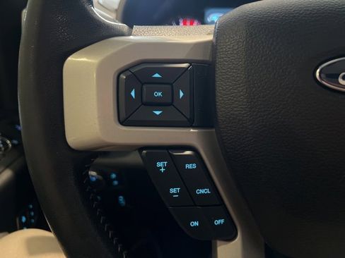 Used 2017 Ford F250 Lariat w/ Lariat Ultimate Package image 21