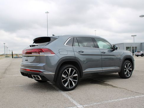 New 2025 Volkswagen Atlas Cross Sport SEL Premium R-Line image 3