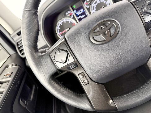 Used 2023 Toyota 4Runner TRD Off-Road Premium w/ Moonroof Package AWD/4WD image 65