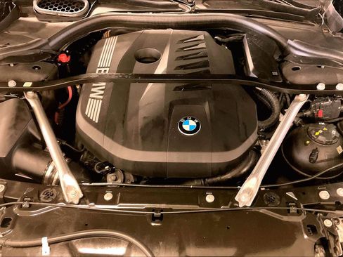 Used 2025 BMW 740i image 29