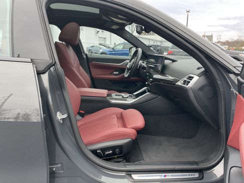 Used 2025 BMW 440i xDrive w/ Parking Assistance Package image 13