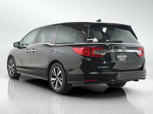 Used 2019 Honda Odyssey Elite image 3