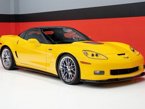 Used 2010 Chevrolet Corvette ZR1 w/ Preferred Equipment Group RWD image 58
