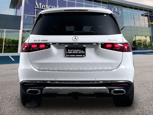 New 2026 Mercedes-Benz GLS 450 4MATIC image 4