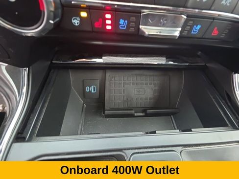 Used 2022 Ford F150 Lariat w/ Equipment Group 502A High image 35