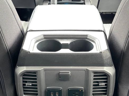 Used 2020 Ford F150 XLT w/ Equipment Group 302A Luxury AWD/4WD image 26