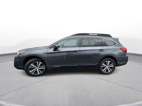 Used 2018 Subaru Outback 2.5i Limited image 29