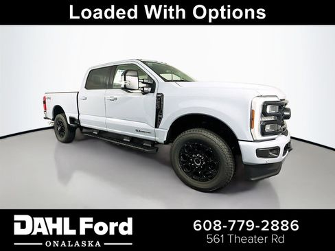 New 2026 Ford F250 Lariat w/ Black Appearance Package AWD/4WD image 1