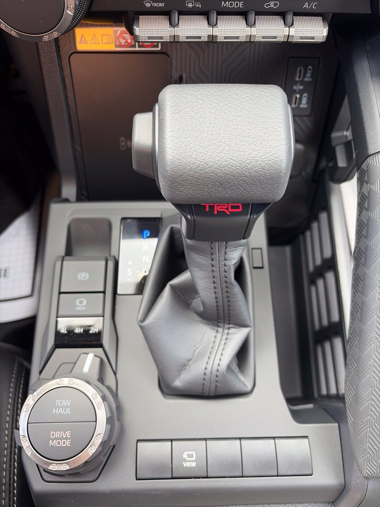 Used 2026 Toyota 4Runner TRD Sport Premium AWD/4WD image 32