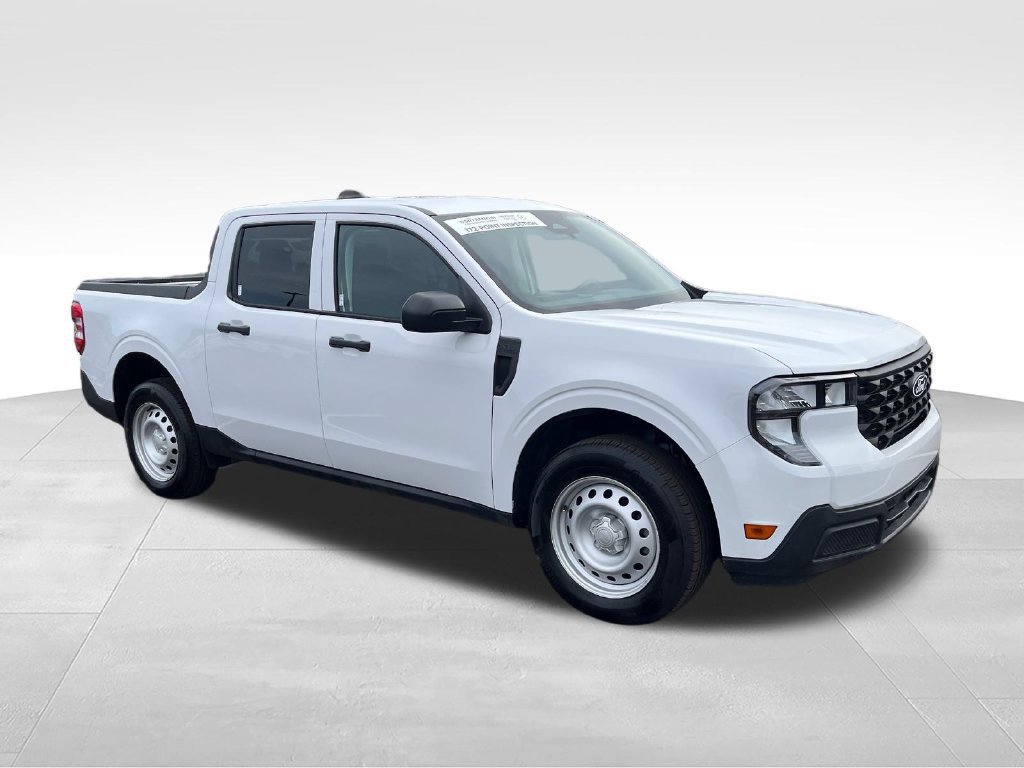 Used 2025 Ford Maverick XL w/ Equipment Group 102A AWD/4WD image 7