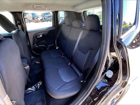 Certified 2020 Jeep Renegade Sport FWD image 19