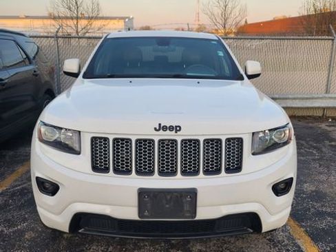 Used 2015 Jeep Grand Cherokee Altitude image 2