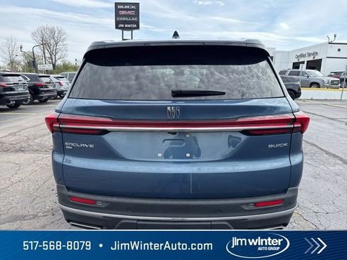 Used 2025 Buick Enclave Preferred AWD/4WD image 9