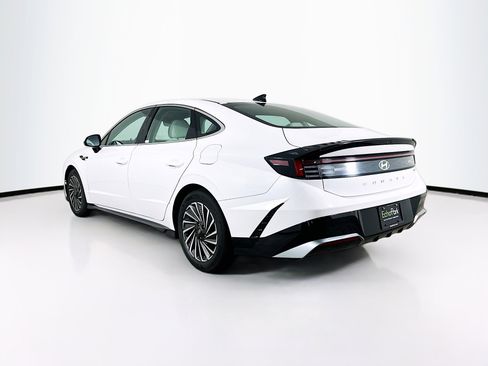 Used 2025 Hyundai Sonata SEL FWD image 5