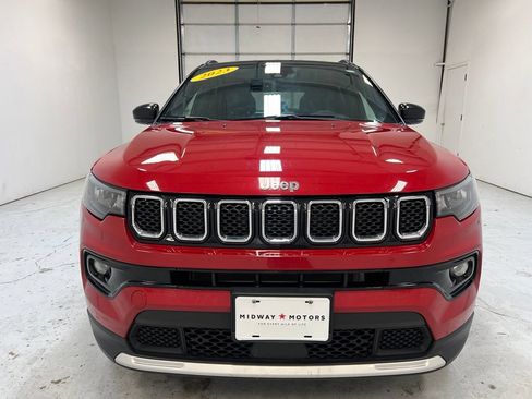 Used 2023 Jeep Compass Limited AWD/4WD image 13