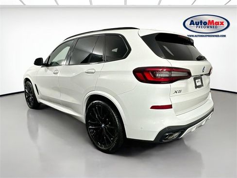 Used 2022 BMW X5 xDrive40i w/ Premium Essential Package image 6