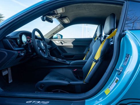 Certified 2024 Porsche 911 GT3 RS image 23