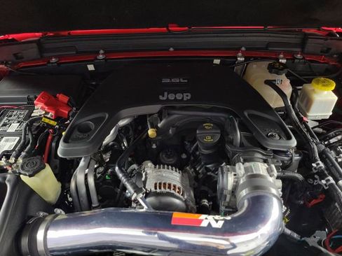 Used 2020 Jeep Gladiator Rubicon image 13