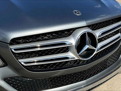 Used 2018 Mercedes-Benz GLE 350 image 36