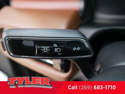 Used 2021 Lincoln Aviator Grand Touring w/ Equipment Group 302A AWD/4WD image 24