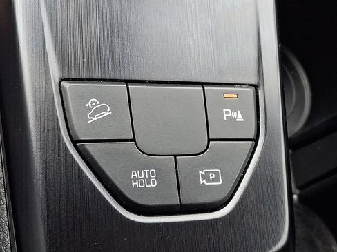 Certified 2026 Kia Sportage LX FWD image 23