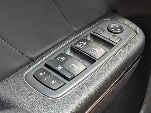 Used 2020 Dodge Charger SRT Hellcat w/ Harman/Kardon Audio Group RWD image 23