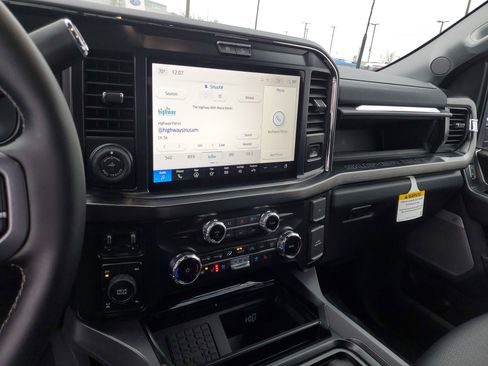 New 2026 Ford F250 Lariat w/ Lariat Ultimate Package image 26