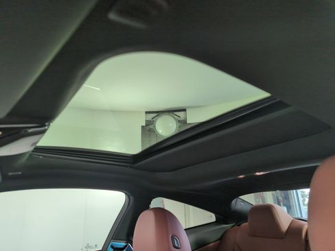 Used 2026 BMW 430i Coupe w/ Premium Package image 12