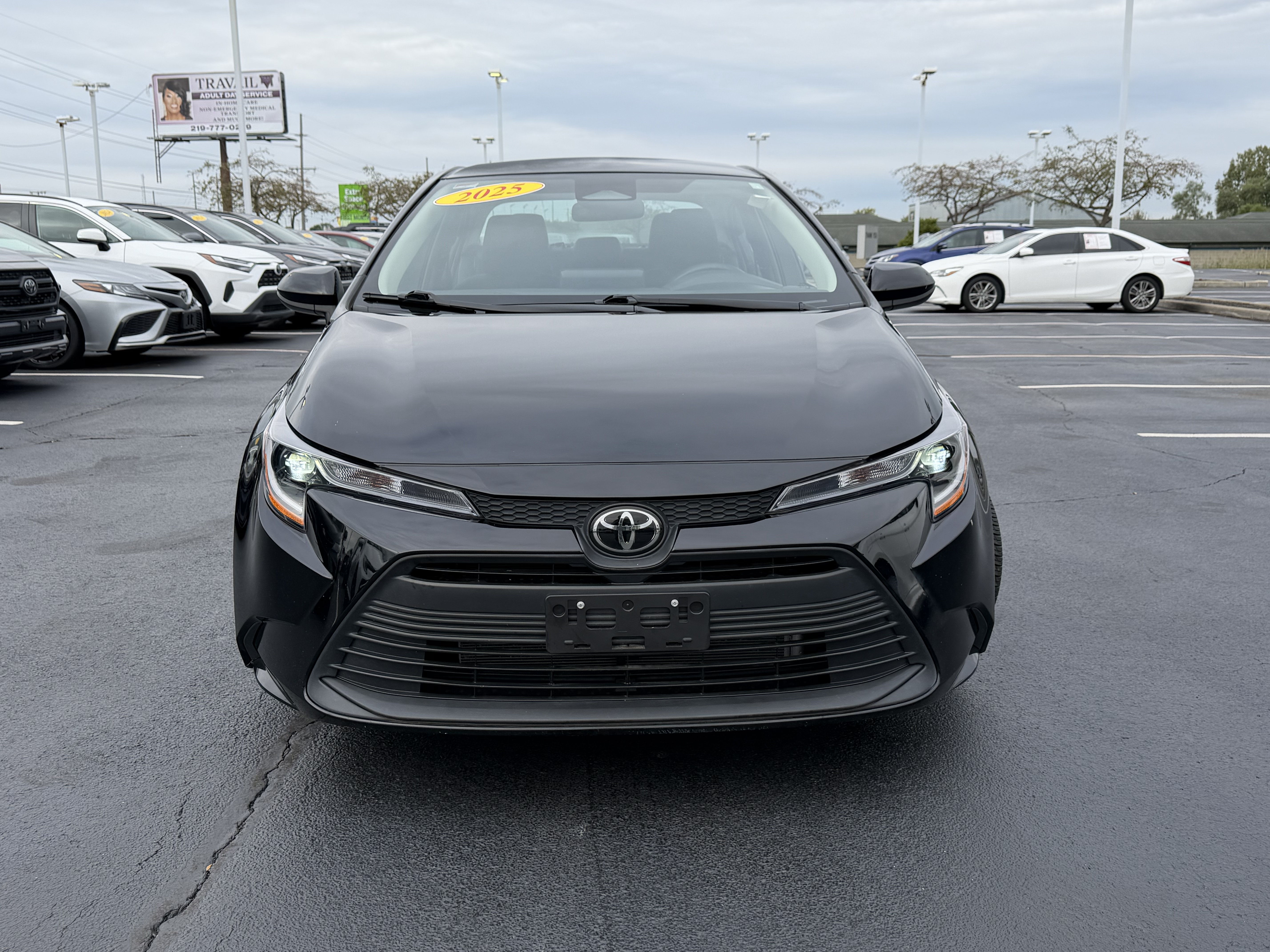 Certified 2025 Toyota Corolla LE FWD image 2