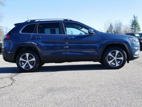 Used 2021 Jeep Cherokee Limited image 7