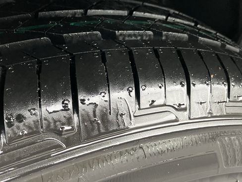 Certified 2024 Honda Odyssey Touring image 12