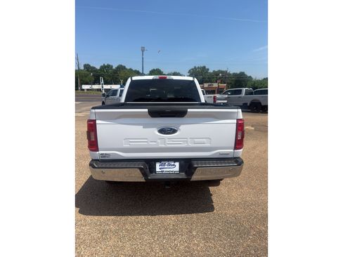 Used 2022 Ford F150 XLT w/ Equipment Group 301A Mid AWD/4WD image 17