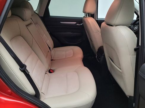 Used 2019 MAZDA CX-5 Touring image 19