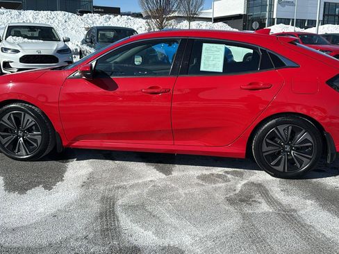 Used 2018 Honda Civic EX image 10