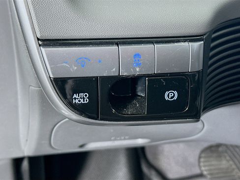 Used 2023 Hyundai Ioniq 5 SE w/ Cargo Package image 17