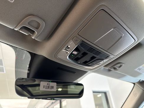 Certified 2026 Acura MDX SH-AWD w/ Technology Package image 22
