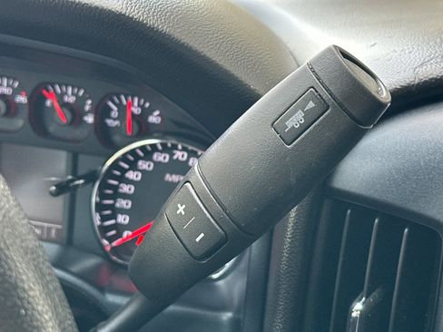 Certified 2018 Chevrolet Silverado 1500 Custom w/ Custom Value Package image 26