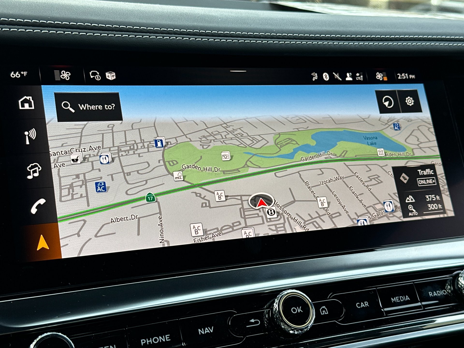 Used 2025 Bentley Flying Spur Plug-In Hybrid AWD/4WD image 21