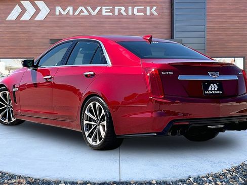 Used 2016 Cadillac CTS V w/ Luxury Package RWD image 4