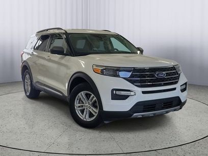 Certified 2022 Ford Explorer XLT w/ Equipment Group 202A