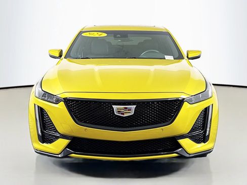 Used 2024 Cadillac CT5 V image 2
